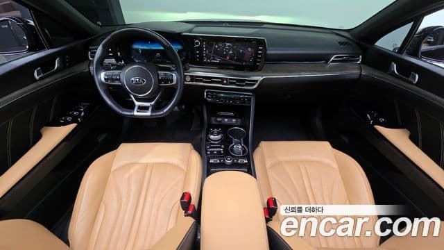 Kia K5 2021 — ფოტო 7/20
