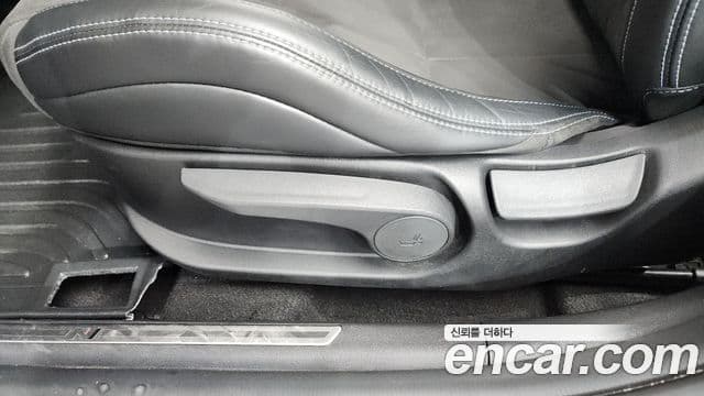 Hyundai The New Avante Hybrid 2022 — Şəkil 16/37
