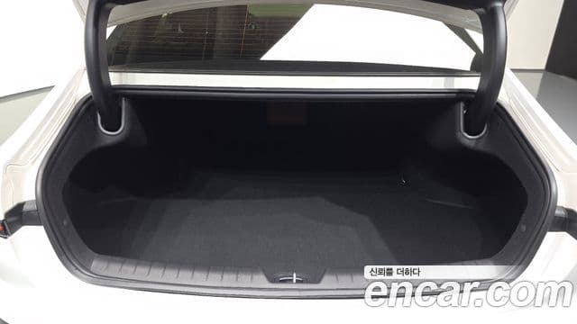 Hyundai Grandeur 2023 — ფოტო 20/20