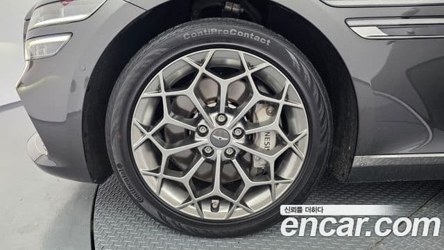 Genesis Electrified G80 2024 — ფოტო 5/20