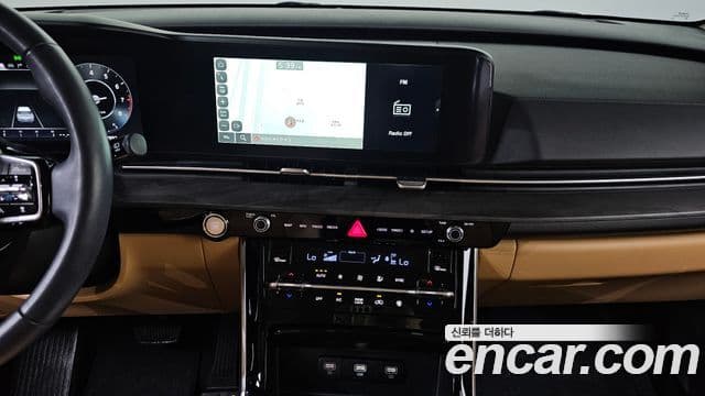 Kia Carnival 2023 — Фото 14/20