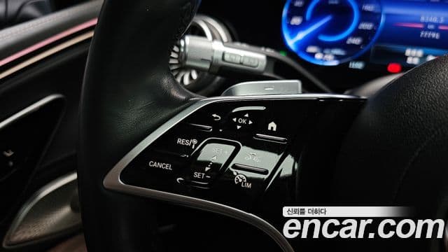 Mercedes-Benz EQS SUV 2023 — ფოტო 22/33