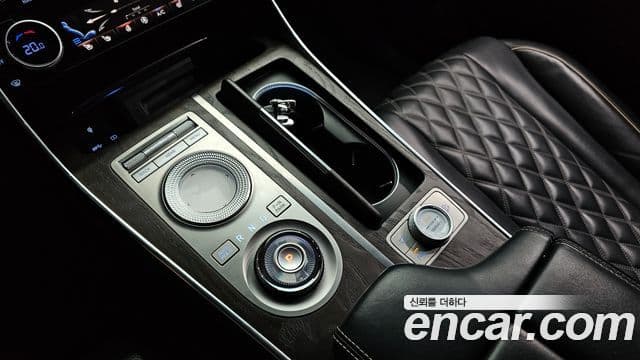Genesis GV80 2021 — ფოტო 9/20