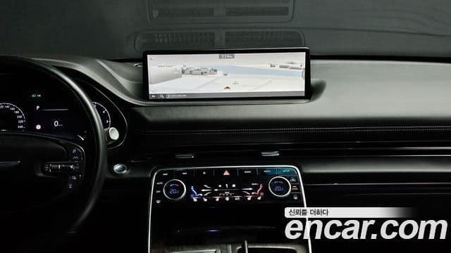 Genesis GV80 2021 — ფოტო 15/20