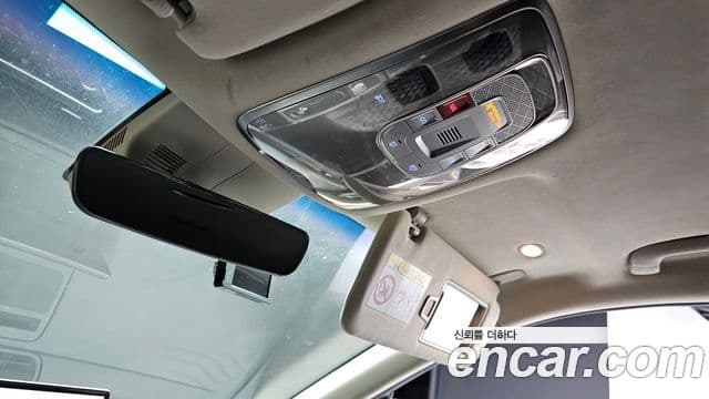 Genesis GV80 2021 — ფოტო 18/20