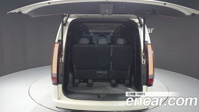 Hyundai Staria 2022 — Фото 20/20
