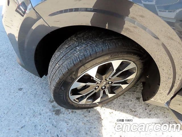 Kia Carnival 2022 — Şəkil 19/20