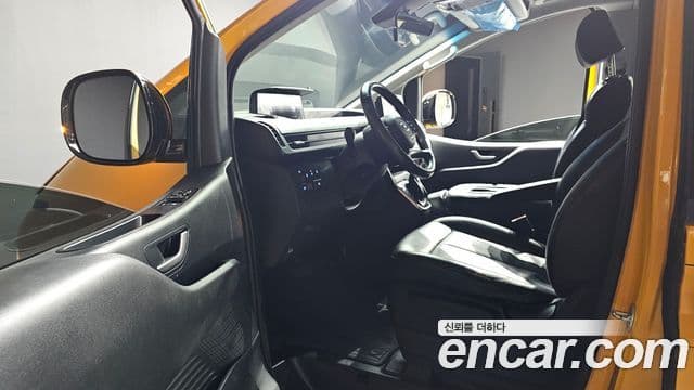 Hyundai Staria 2022 — Şəkil 10/20