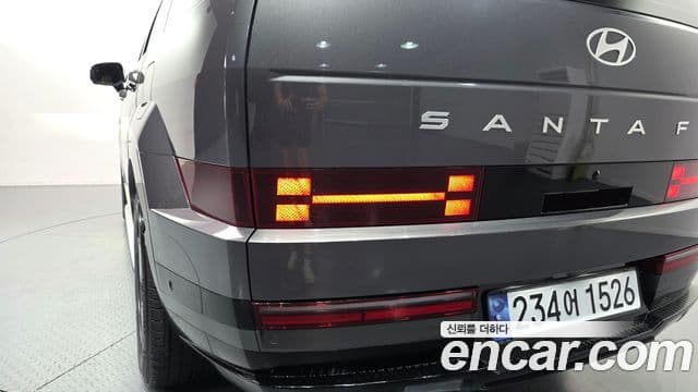 Hyundai Santa Fe 2024 — Photo 32/37