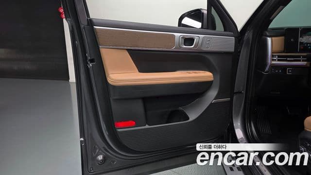 Hyundai Santa Fe 2024 — Photo 28/37