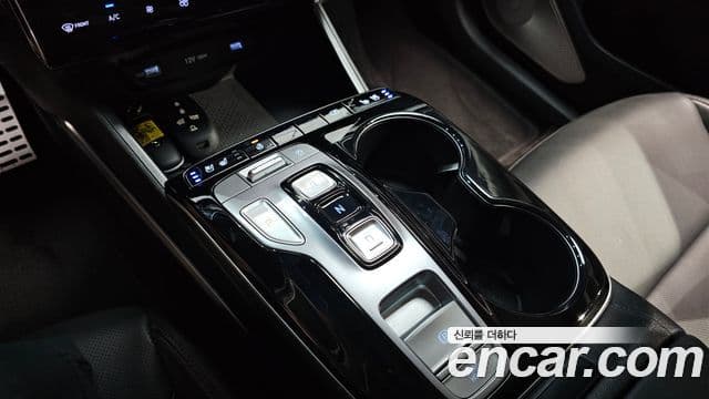 Hyundai The New Tucson 2021 — ფოტო 8/20