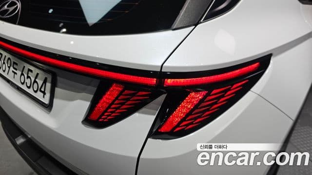 Hyundai Tucson Hybrid 2021 — ფოტო 27/30