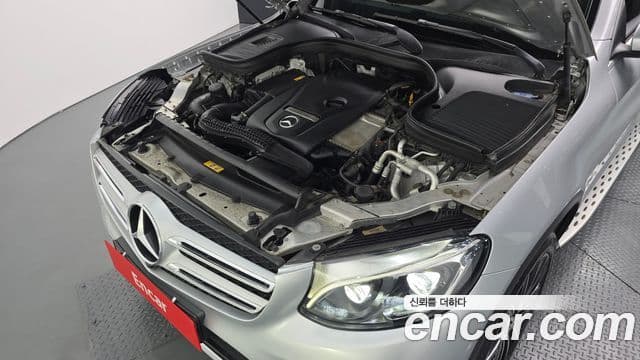 Mercedes-Benz GLC-Class 2019 — Şəkil 6/20