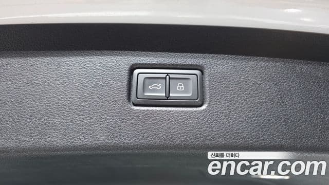 Audi Q5 2023 — ფოტო 16/20