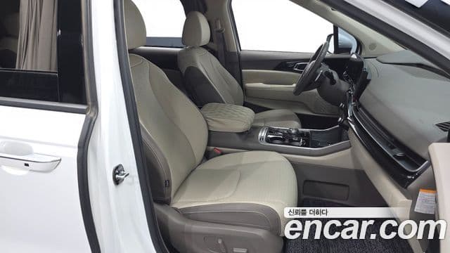 Kia Carnival 2024 — Şəkil 12/20