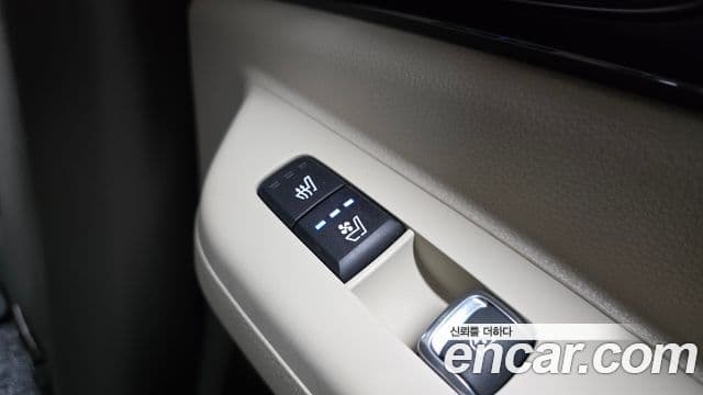 Kia Carnival 2024 — Şəkil 19/20