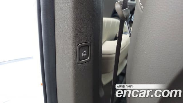 Kia Carnival 2024 — Photo 14/33