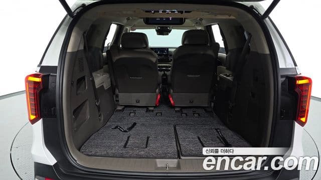 Kia Carnival 2024 — Photo 4/33