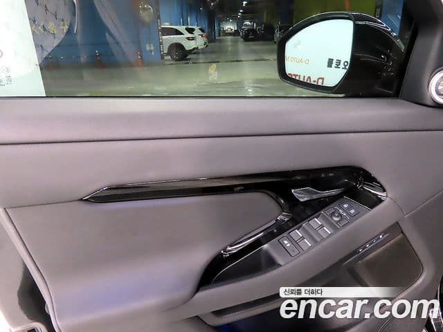 Land Rover Range Rover Evoque 2025 — Şəkil 15/20