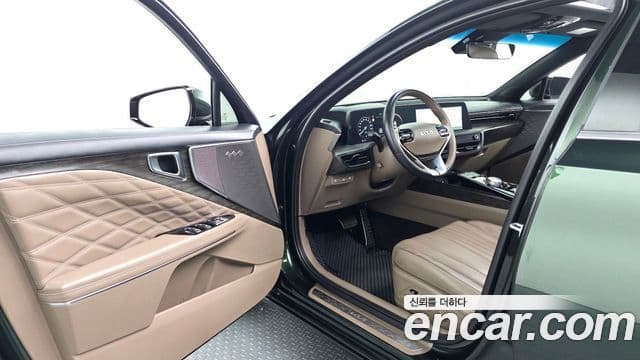 Kia K8 2021 — Şəkil 10/20