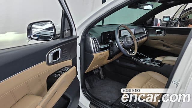 Kia Sorento 2023 — Фото 10/20