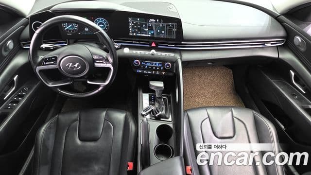 Hyundai Avante 2021 — ფოტო 7/20