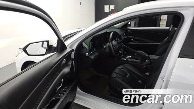 Hyundai Avante 2021 — фото 10 из 20