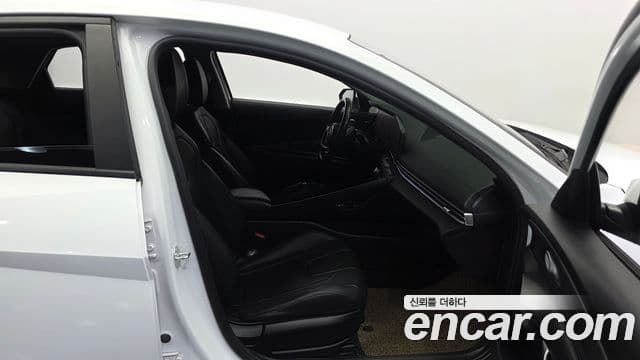 Hyundai Avante 2021 — фото 12 из 20
