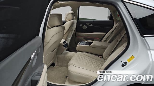 Genesis Electrified G80 2025 — Şəkil 13/20