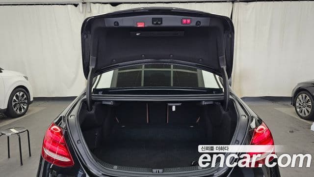Mercedes-Benz E-Class 2020 — Şəkil 20/20
