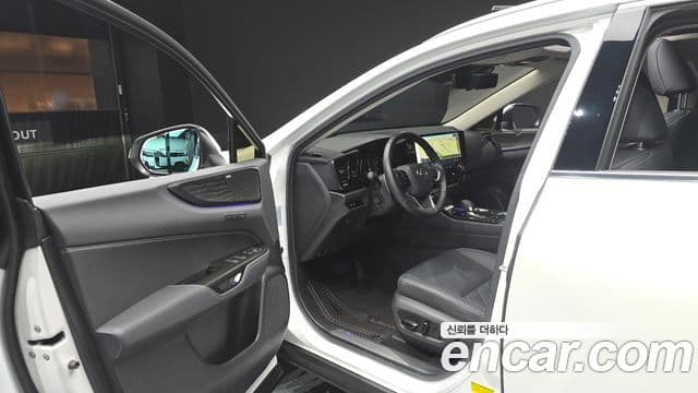 Lexus NX350h 2024 — Şəkil 9/20