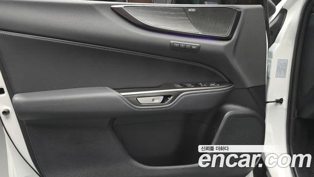 Lexus NX350h 2024 — Photo 21/34