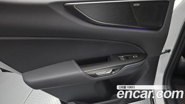Lexus NX350h 2024 — Photo 9/34