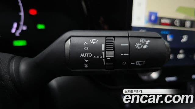 Lexus NX350h 2024 — Photo 33/34