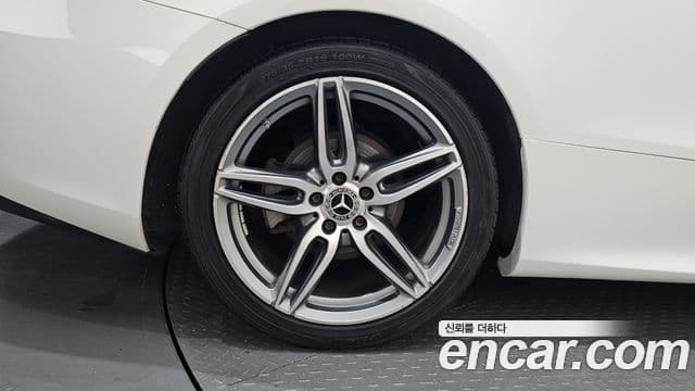Mercedes-Benz E-Class 2018 — Şəkil 5/20