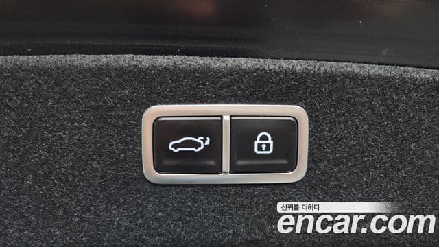 Genesis Electrified G80 2023 — фото 17 из 20