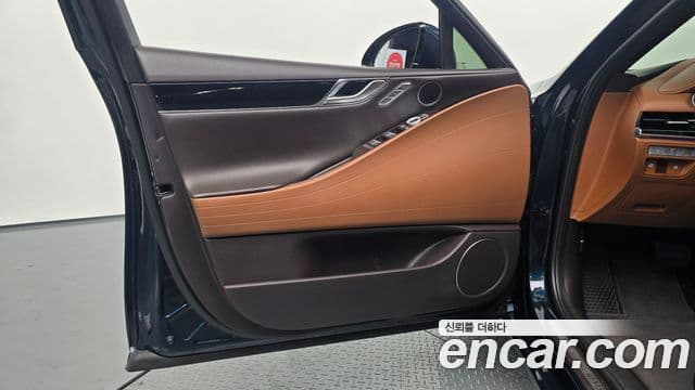 Genesis G80 2021 — ფოტო 16/33