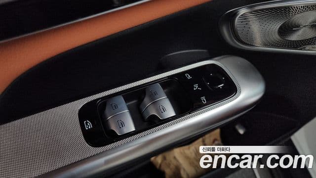 Mercedes-Benz GLC-Class 2025 — фото 20 из 20