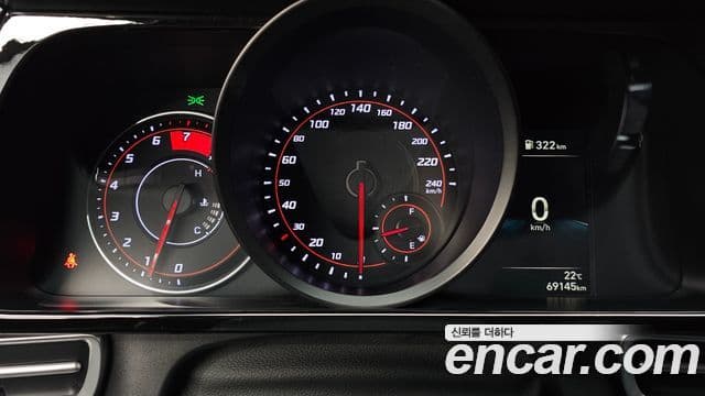 Hyundai Avante 2022 — ფოტო 8/20