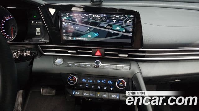 Hyundai Avante 2022 — ფოტო 14/20