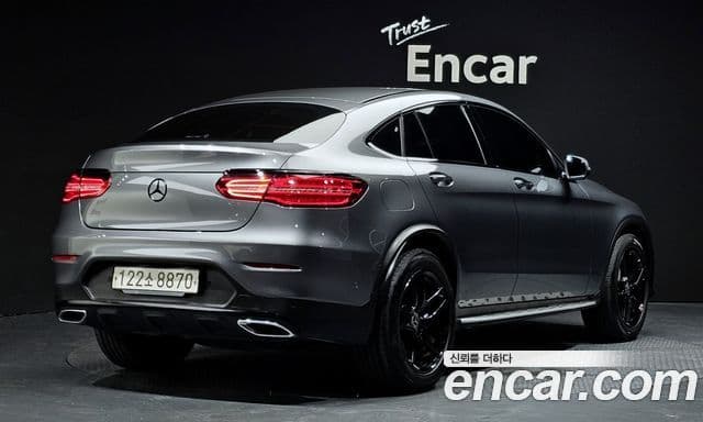 Mercedes-Benz GLC-Class 2018 — ფოტო 2/20