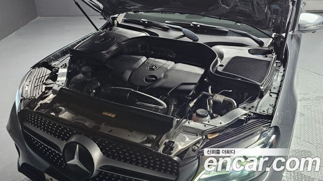 Mercedes-Benz GLC-Class 2018 — ფოტო 6/20