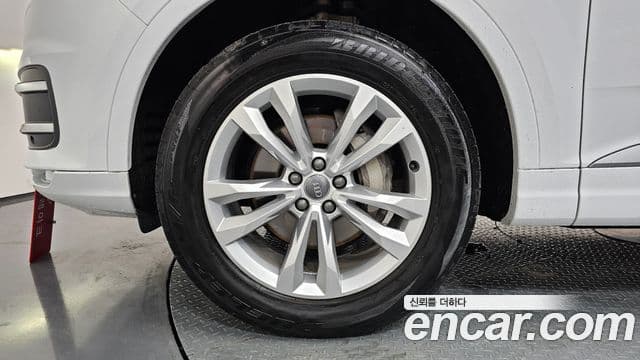 Audi Q7 2019 — Şəkil 5/20