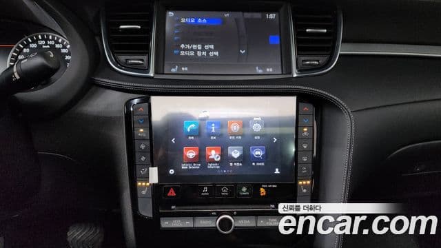 Infiniti QX50 2019 — Photo 21/33