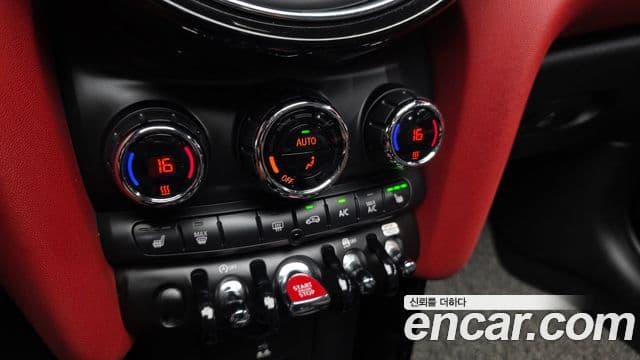 Mini Cooper S Convertible 2020 — Şəkil 17/20