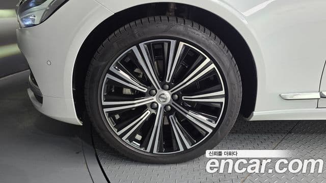 Volvo S90 2024 — ფოტო 5/20