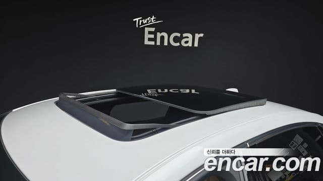 Volvo S90 2024 — Photo 22/32