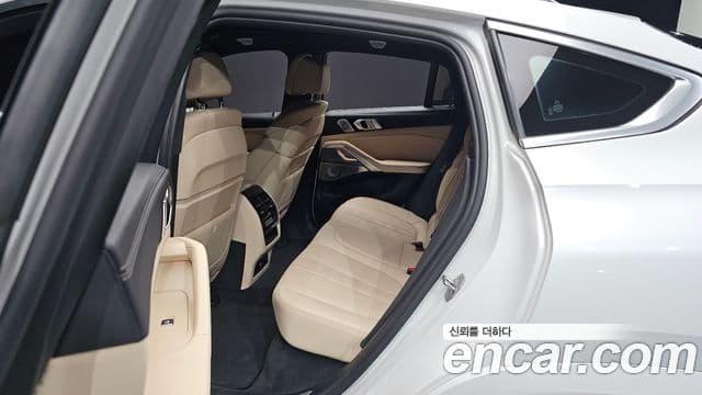 BMW X6 2021 — Şəkil 12/20