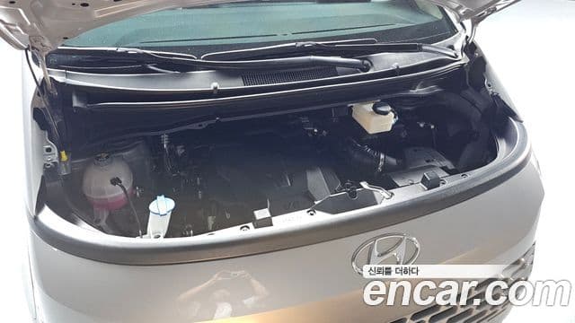 Hyundai Staria 2024 — Şəkil 6/20