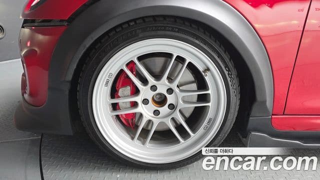 Mini Cooper S 2019 — фото 5 из 20